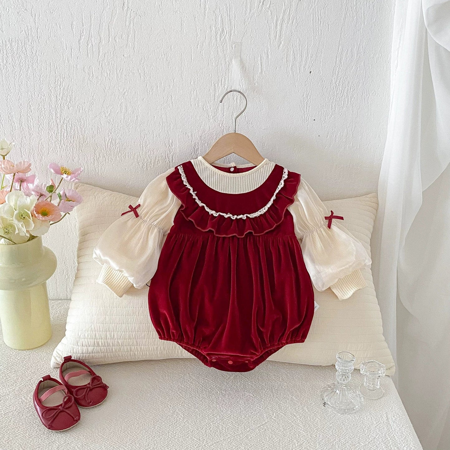 Long Sleeve Butterfly-Bow Decorated Onesie