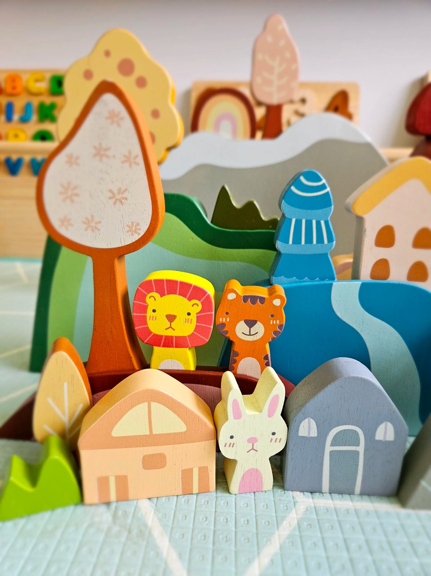 Wooden Nature Wonder Play Set