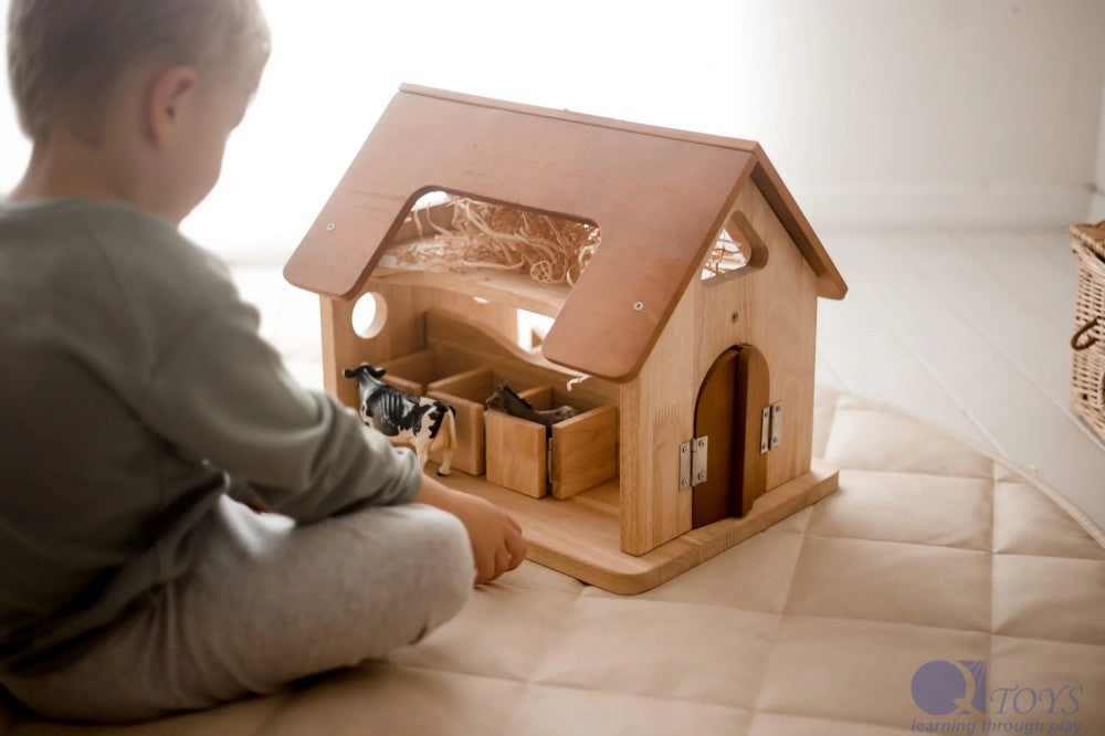 Wooden Play Horse Stable