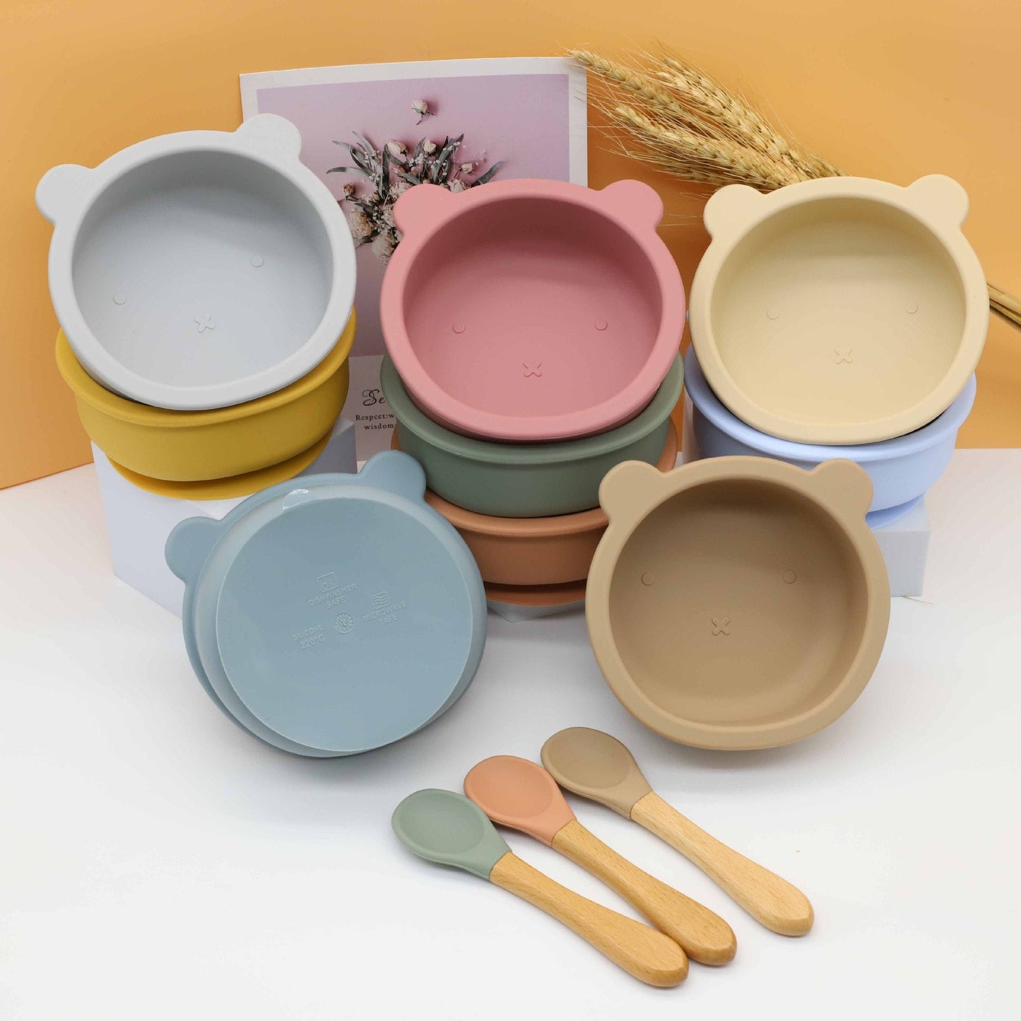 Bear Shape Food Training Silicone Bowl With Spoon Tableware