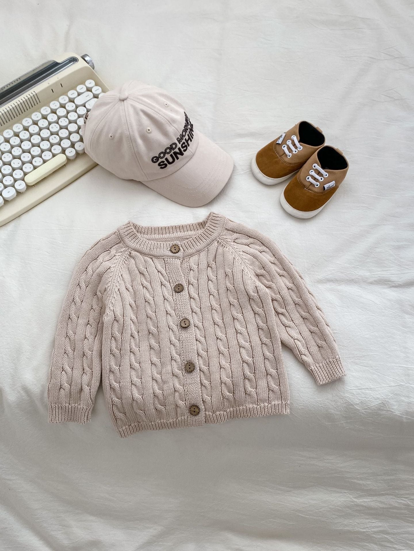 Comfortable Solid Color Jacquard Sweater