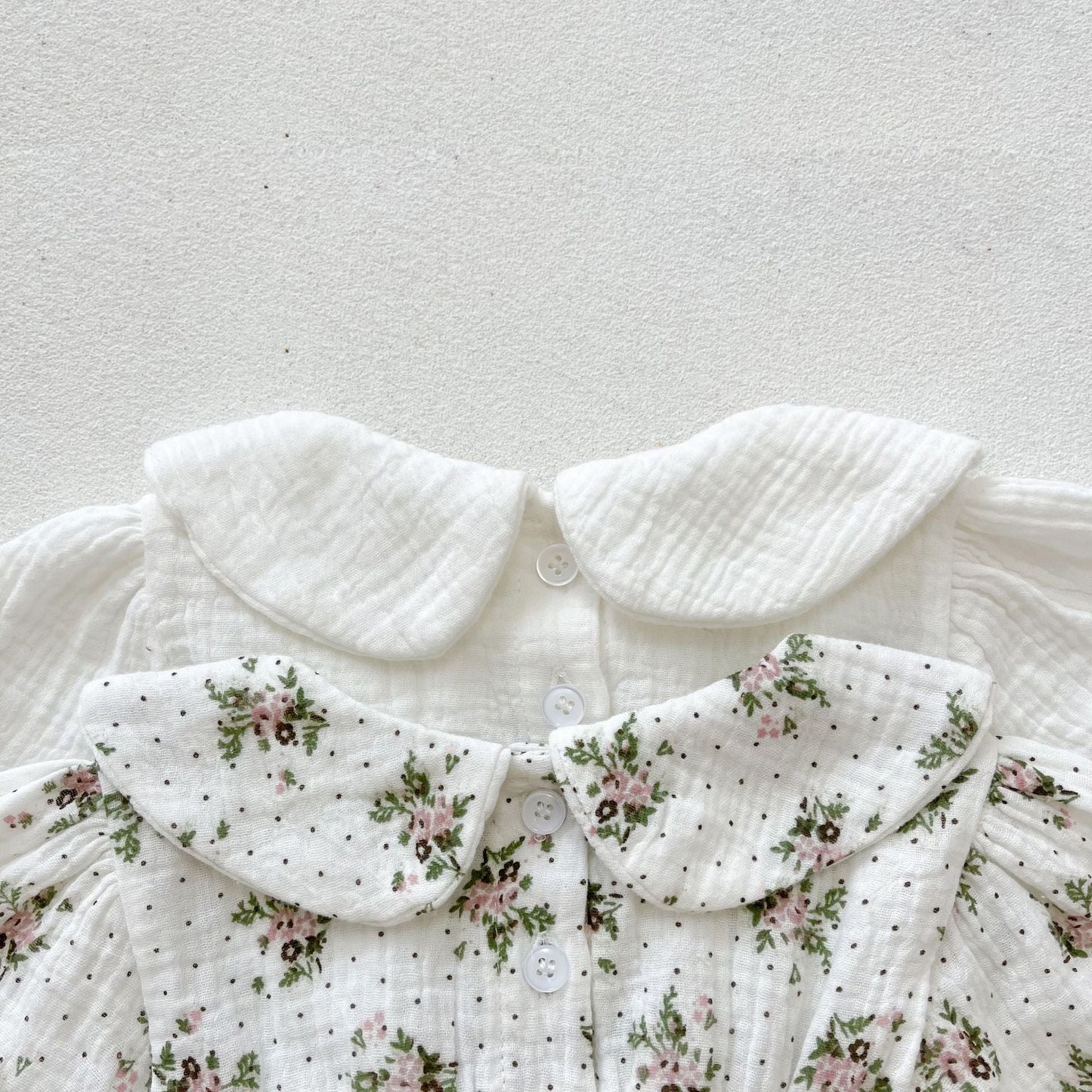 Floral Print Doll Collar Long Sleeve Onesie